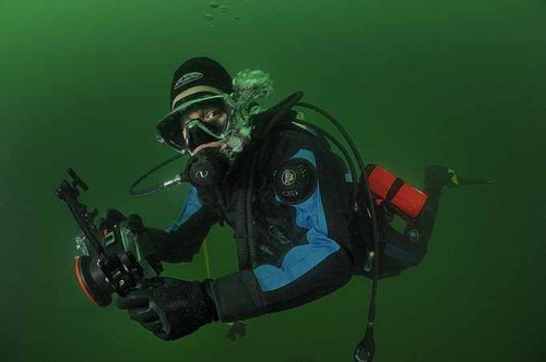 Getting used to the drysuit and the camera